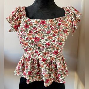 Floral Ruffle Sleeve Top